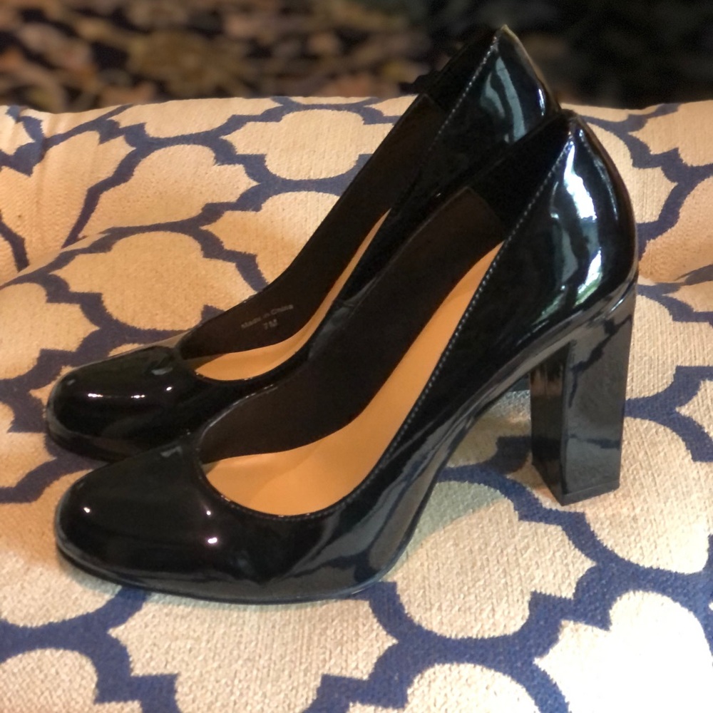Kate Spade leather black heels